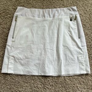Anatomie White Luxury Golf Skirt with Zipper Details